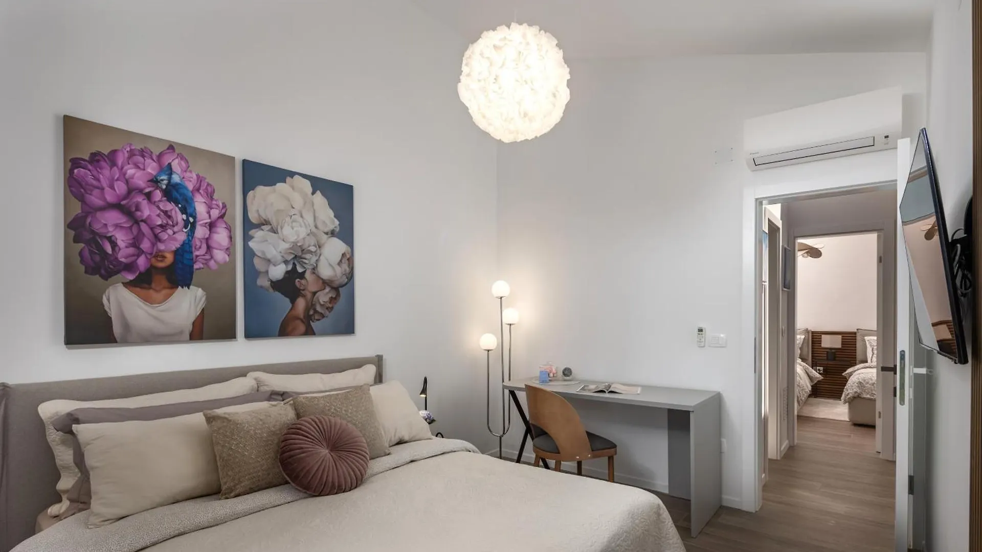 Elegant Casa Aria With 2 Gardens And Bbq Facilities Villa Porec Croatia